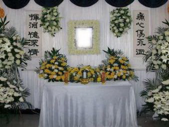 上海穿寿衣 殡仪馆殡仪服务 丧葬用品